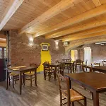 Fattoria Delle Vignole * Sommariva Perno