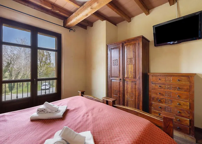 Fattoria Delle Vignole * Sommariva Perno