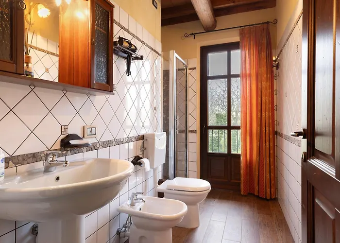 Fattoria Delle Vignole Sommariva Perno